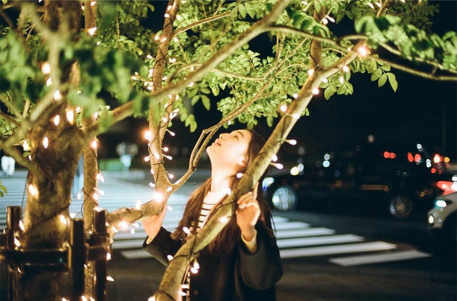 俳優 八木莉可子