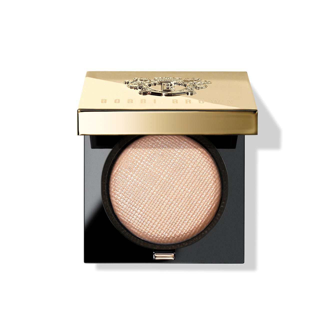 黒とゴールドの容器に入った淡いゴールド系のアイシャドウ