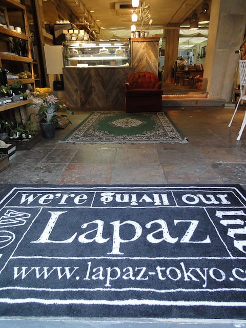 カフェ「ラパス」の内観