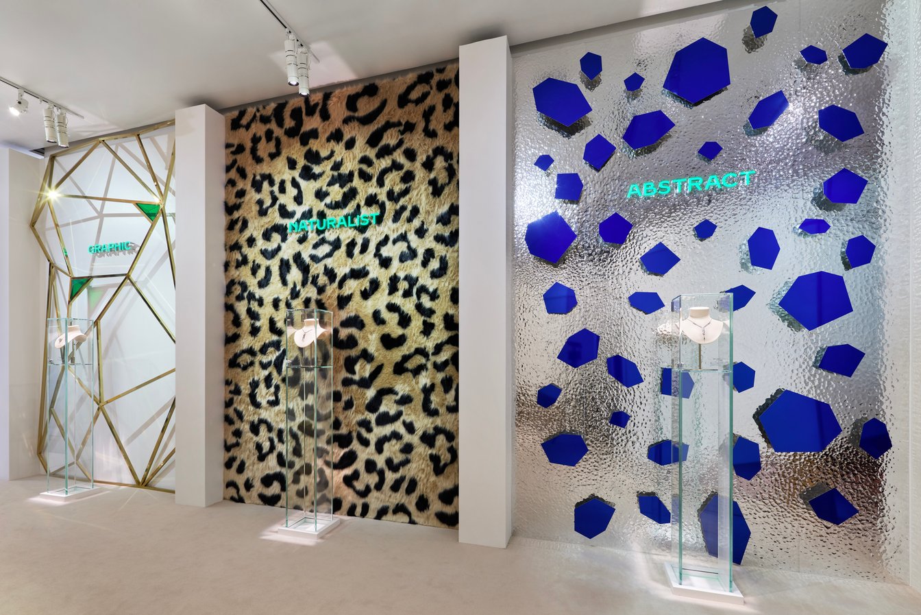 DESIGN WALL`