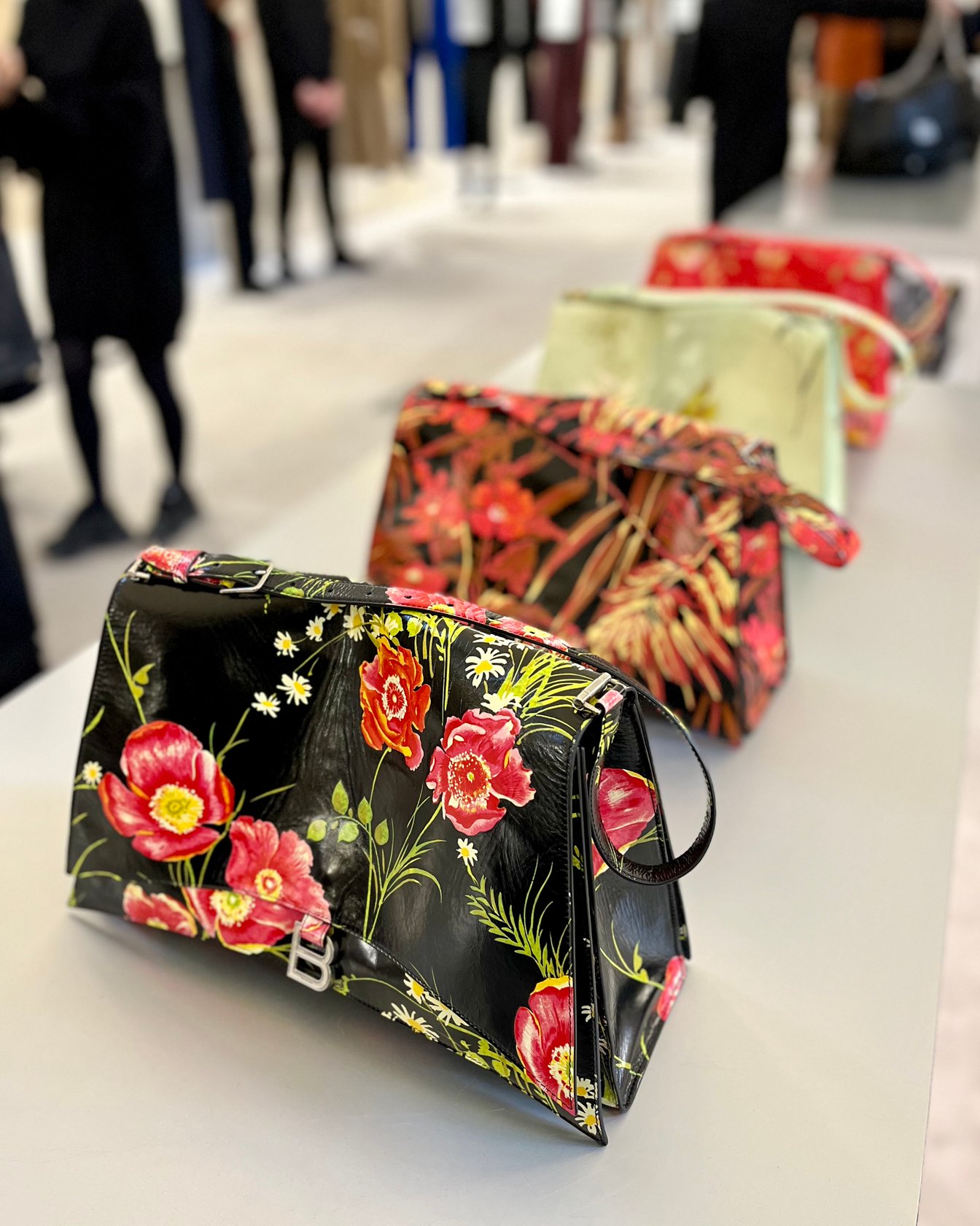 ビッグサイズのクラッシュバッグ