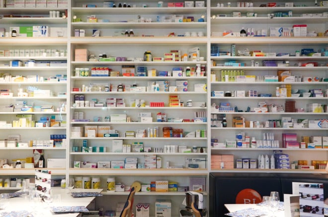 ファーマシー2の店内