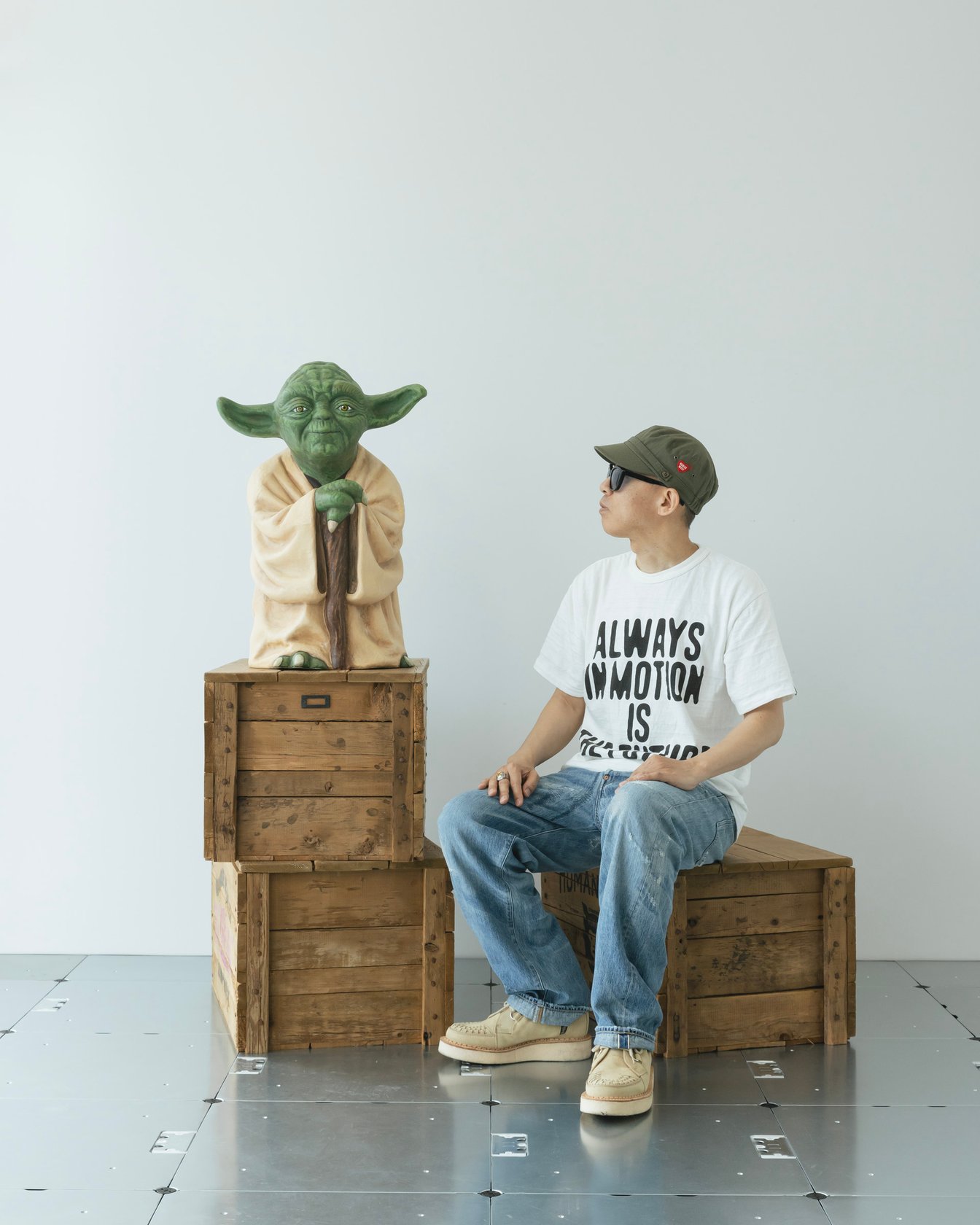 張り子のヨーダとNIGO®