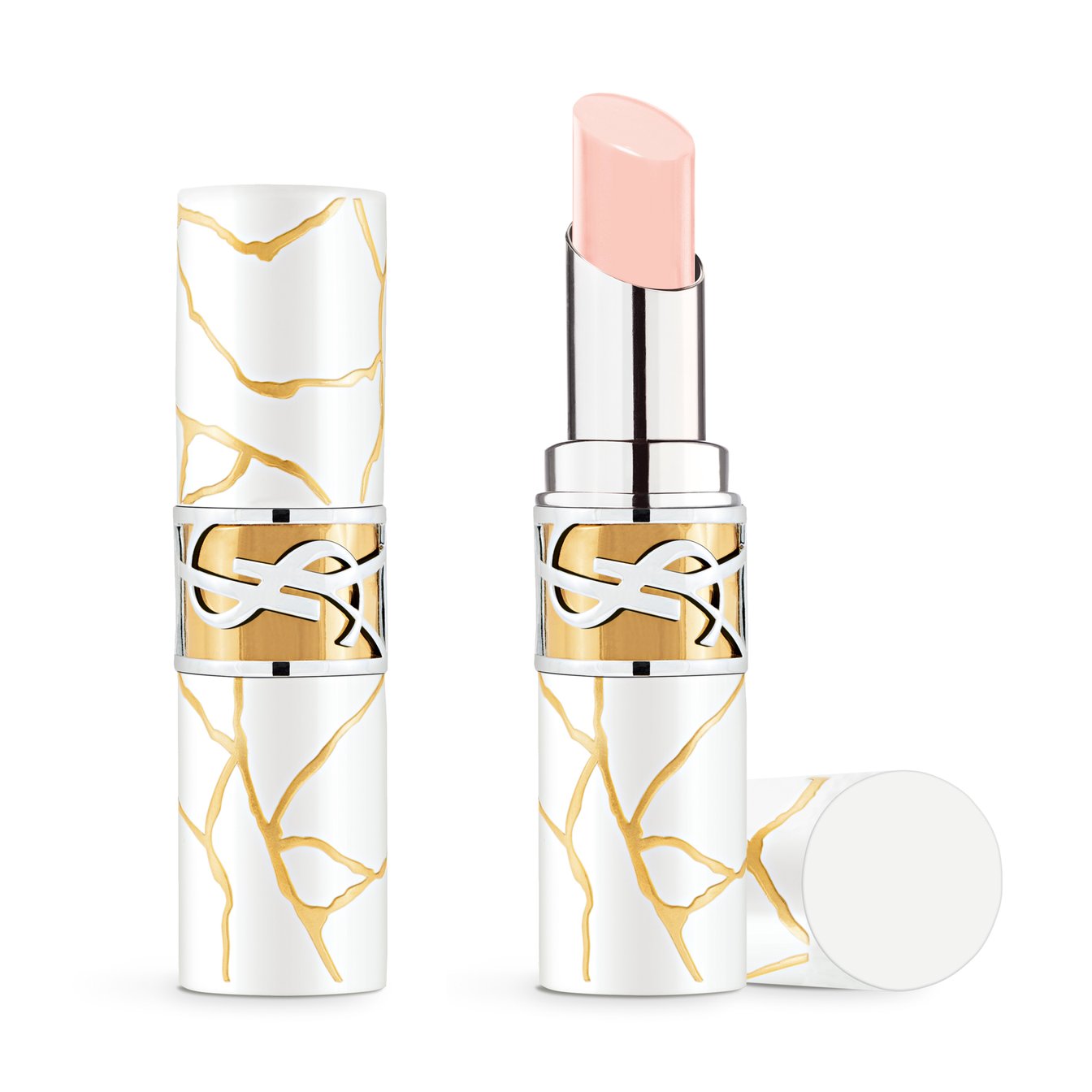 白とゴールドを基調としたパッケージデザインのリッププランパー