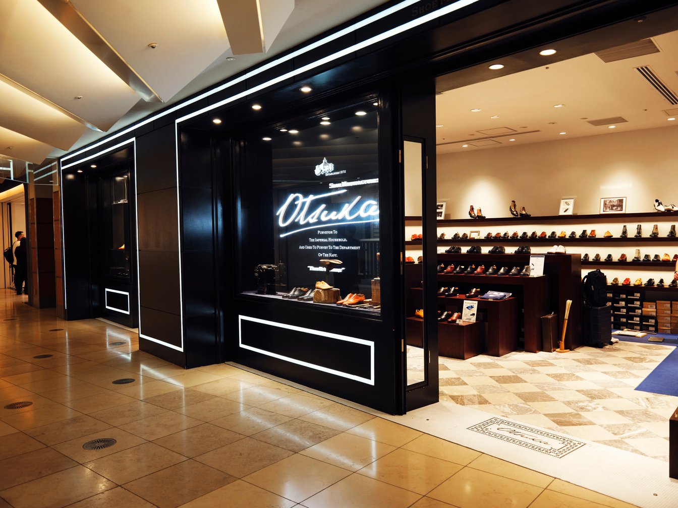 シューマニュファクチャーズ［オーツカ］の外観