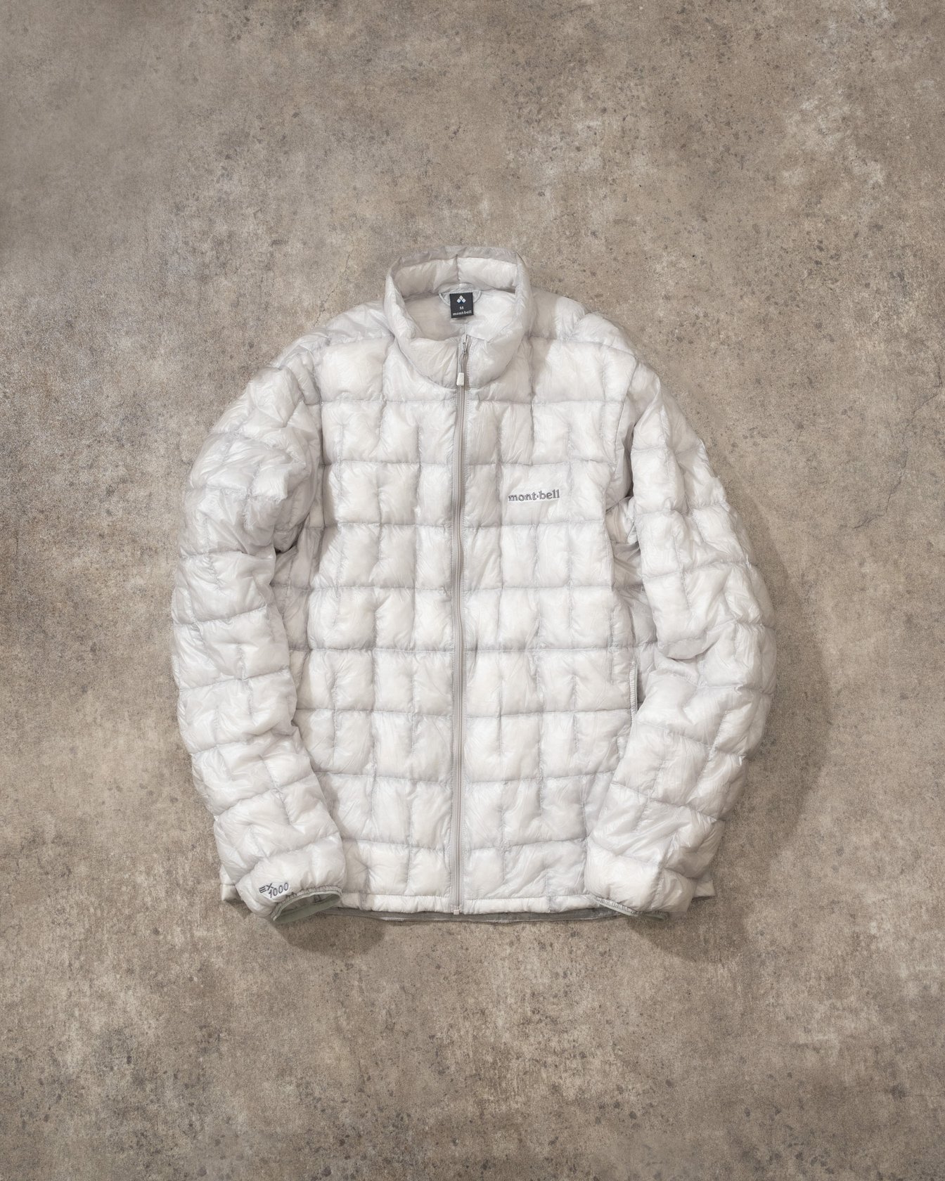 モンベル プラズマ1000 ダウンジャケット