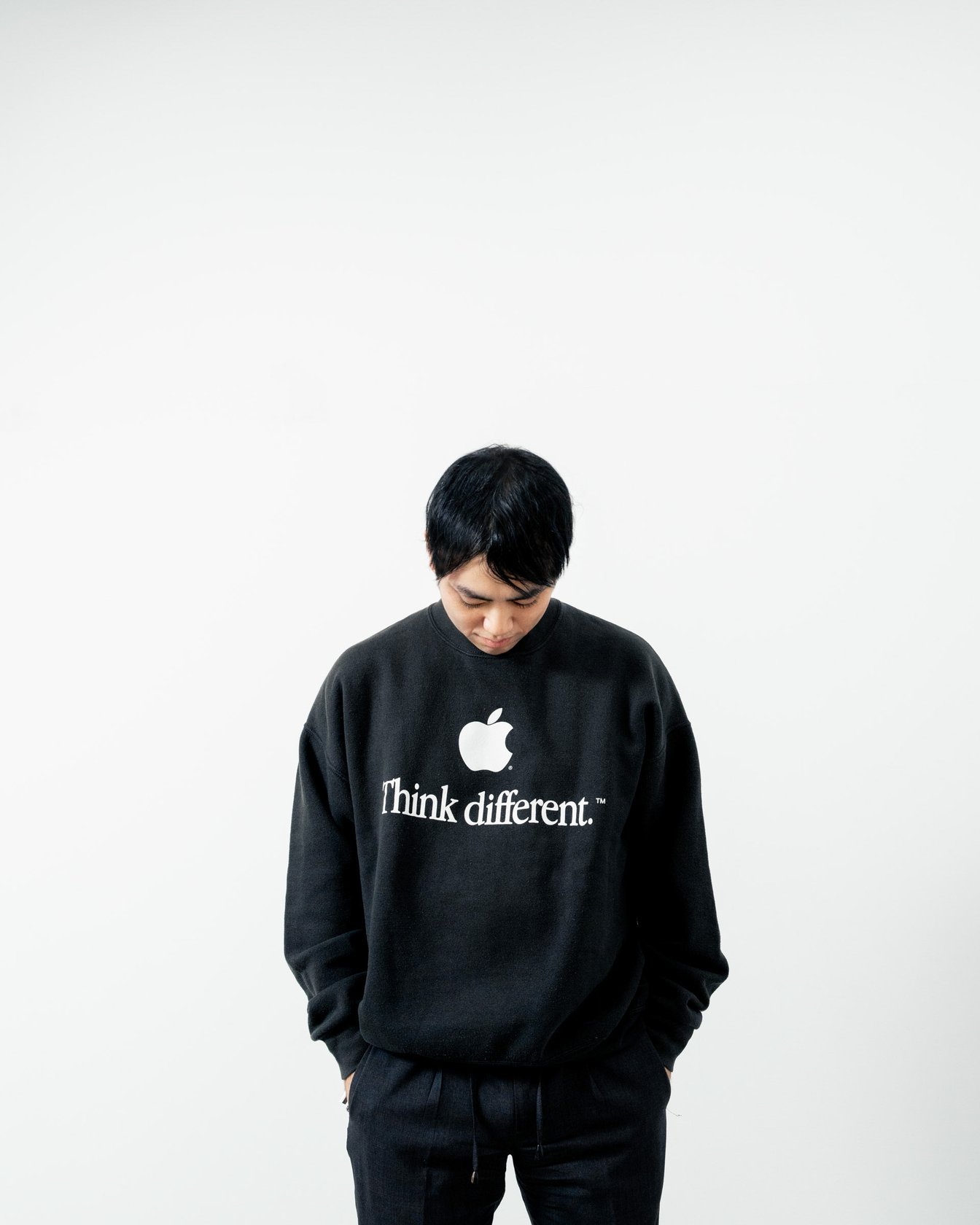 アップル 90年代 「Think different」スウェット