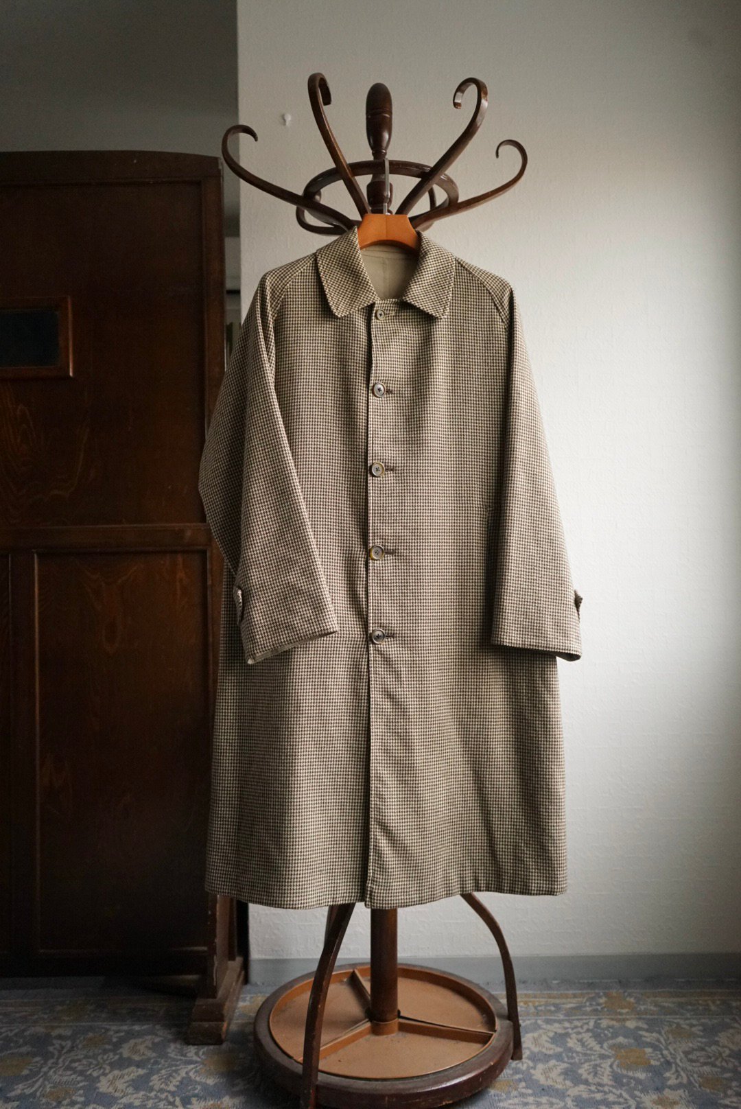 1980's BURBERRY "HOUND'S TOOTH " REVERSIBLE BALMACAAN COAT 一枚袖
