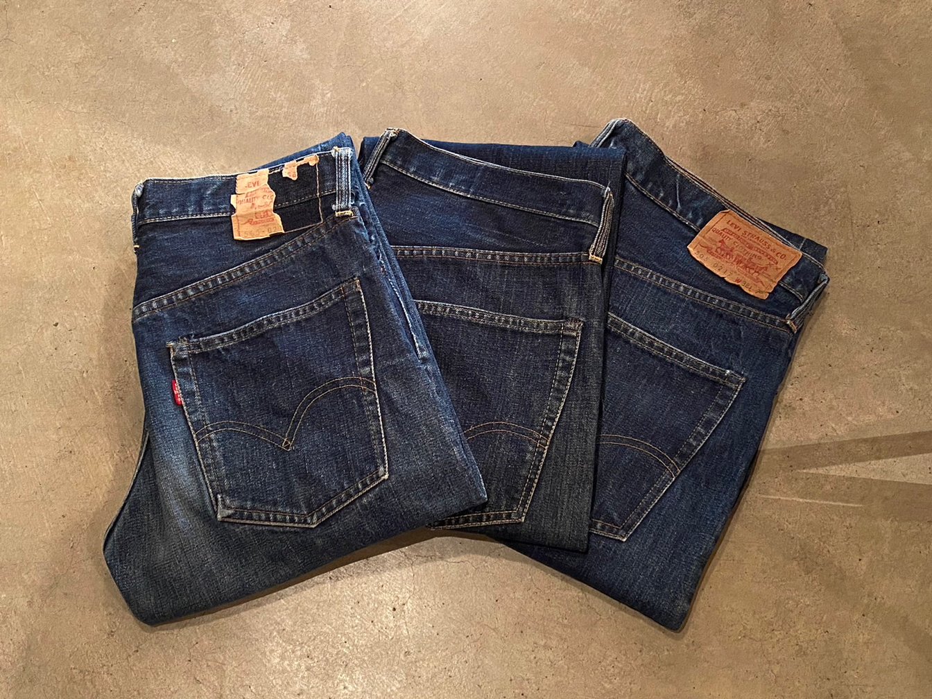 LEVIS 505 BIGE
