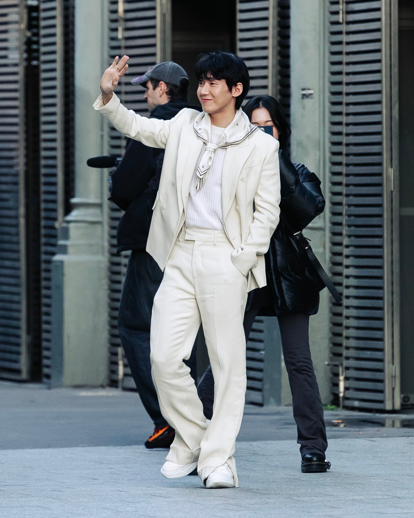 セットアップのメンズコーデ