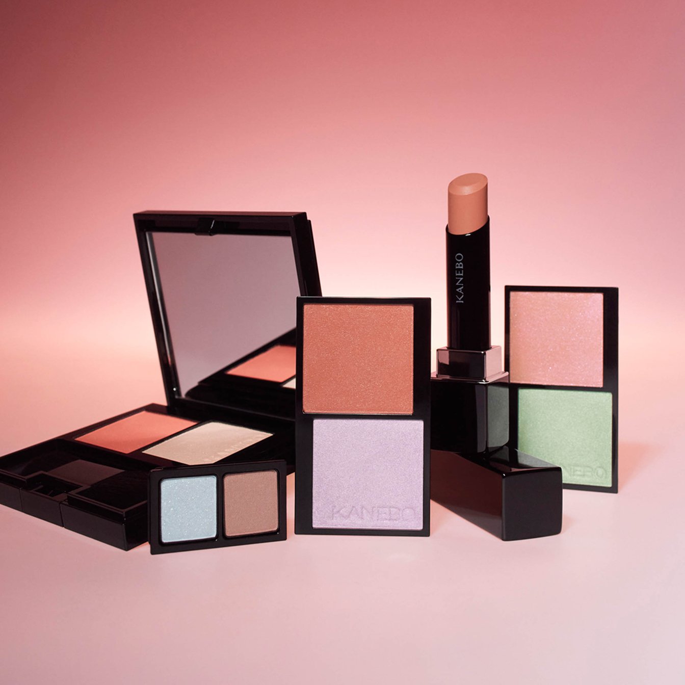 カネボウ秋コスメのヴィジュアル画像