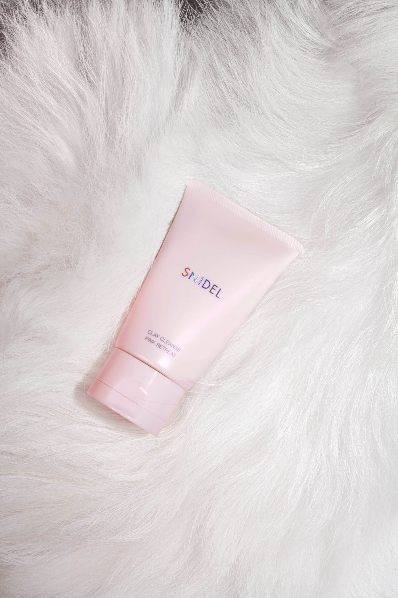 スナイデルビューティの2024年夏限定洗顔フォーム