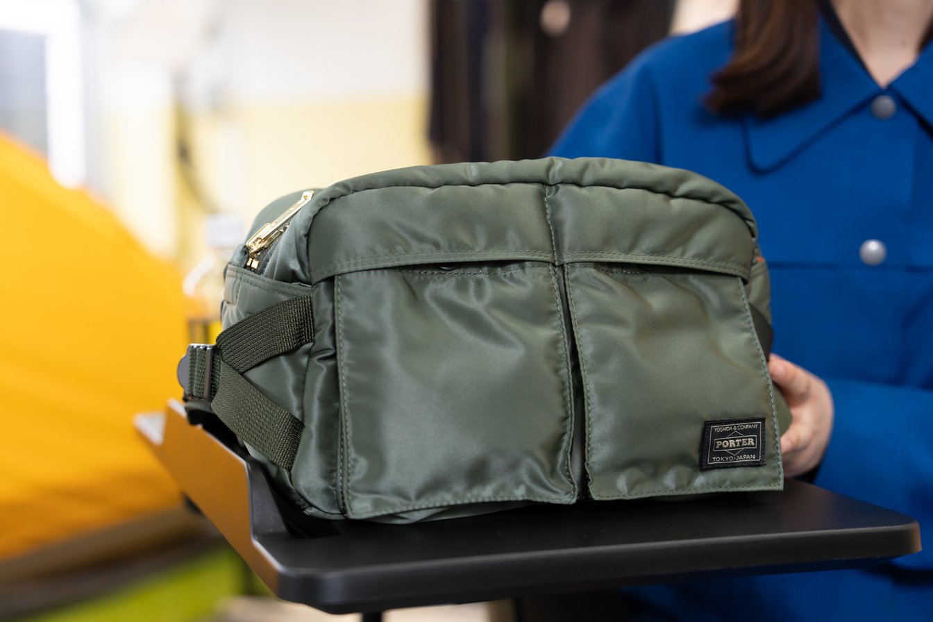 新タンカーのウエストバッグ