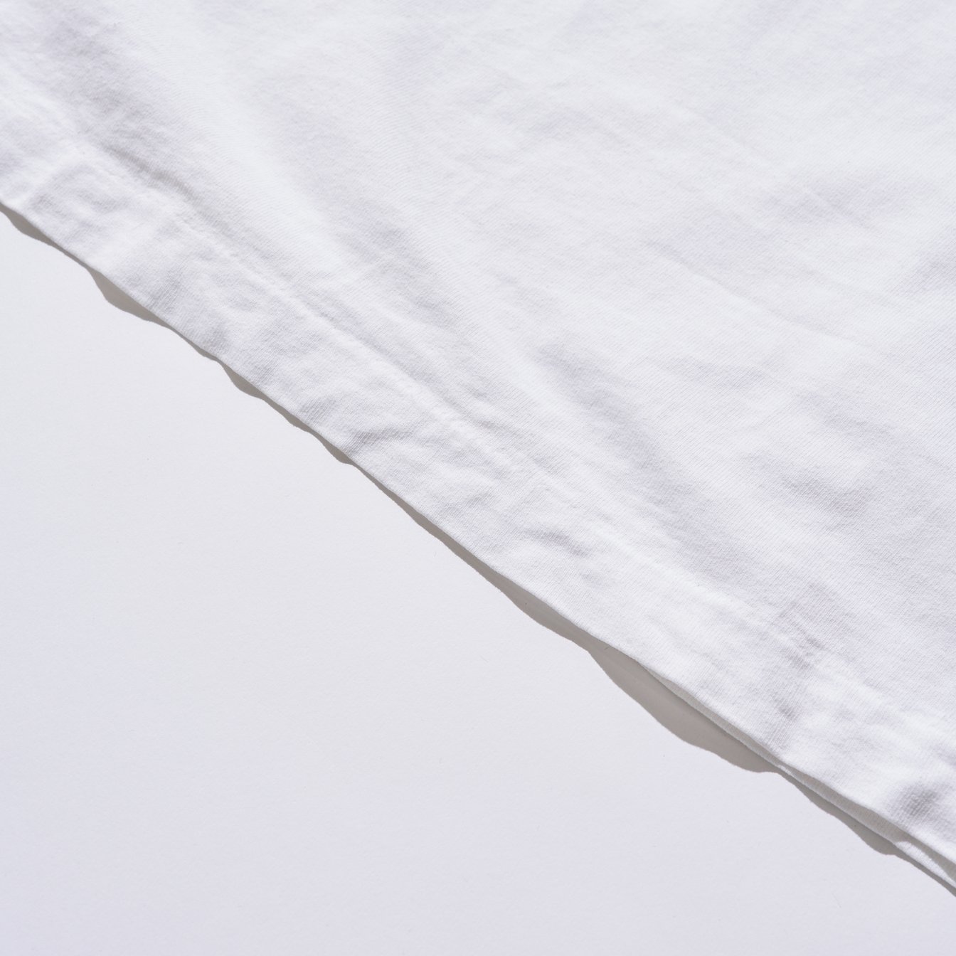 キース・ヘリング アートTシャツ