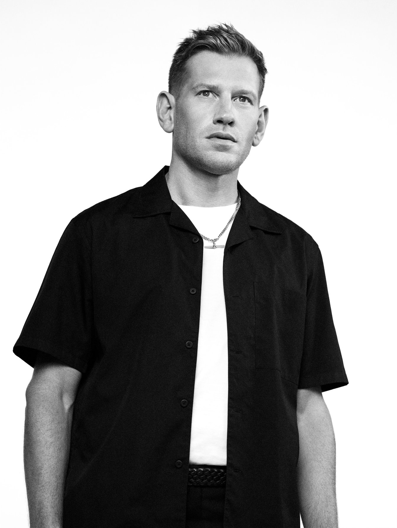 「セルジオ ロッシ」のクリエイティブディレクターに就任したポール・アンドリュー