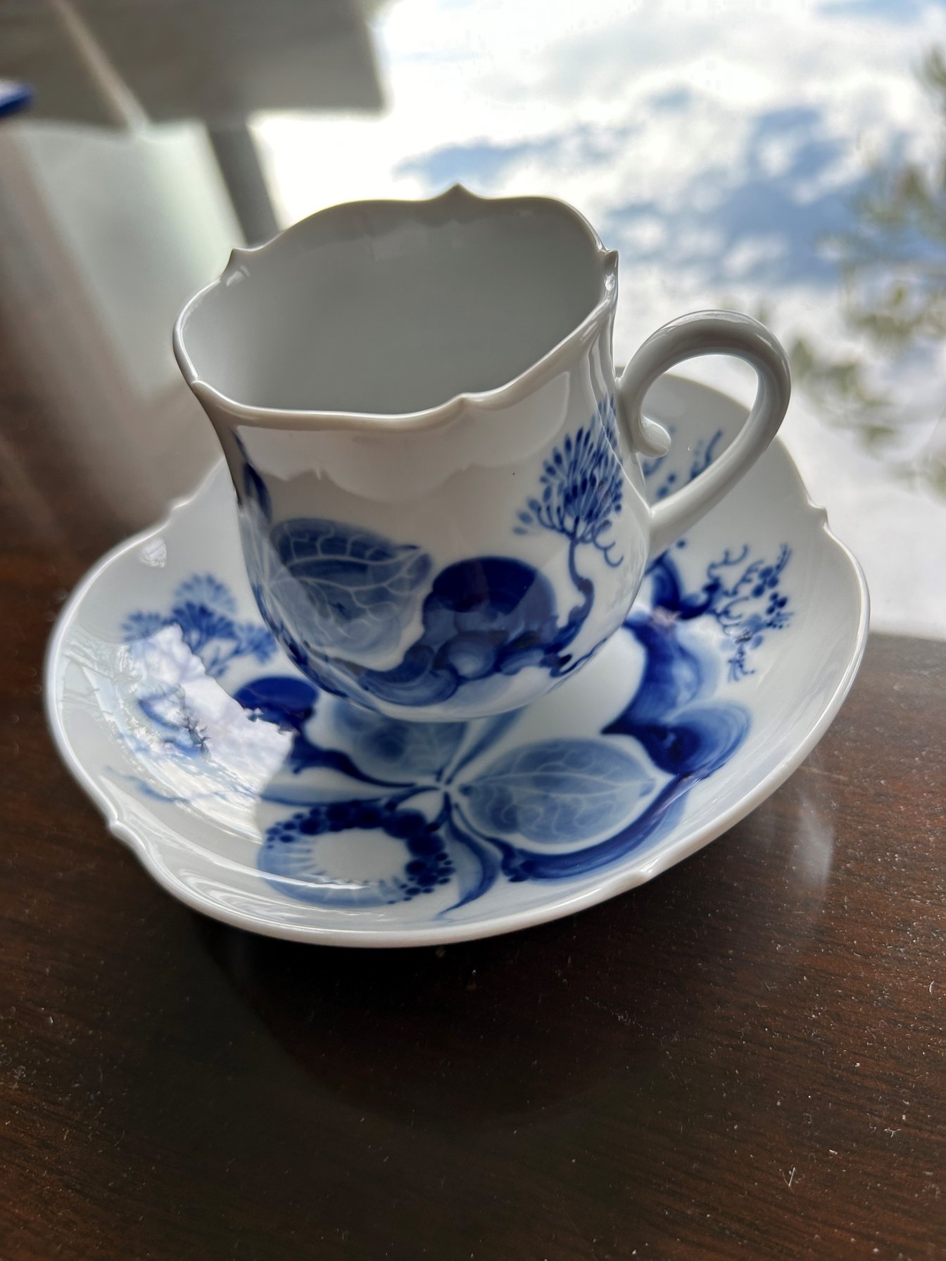 マイセンのカップ&ソーサー