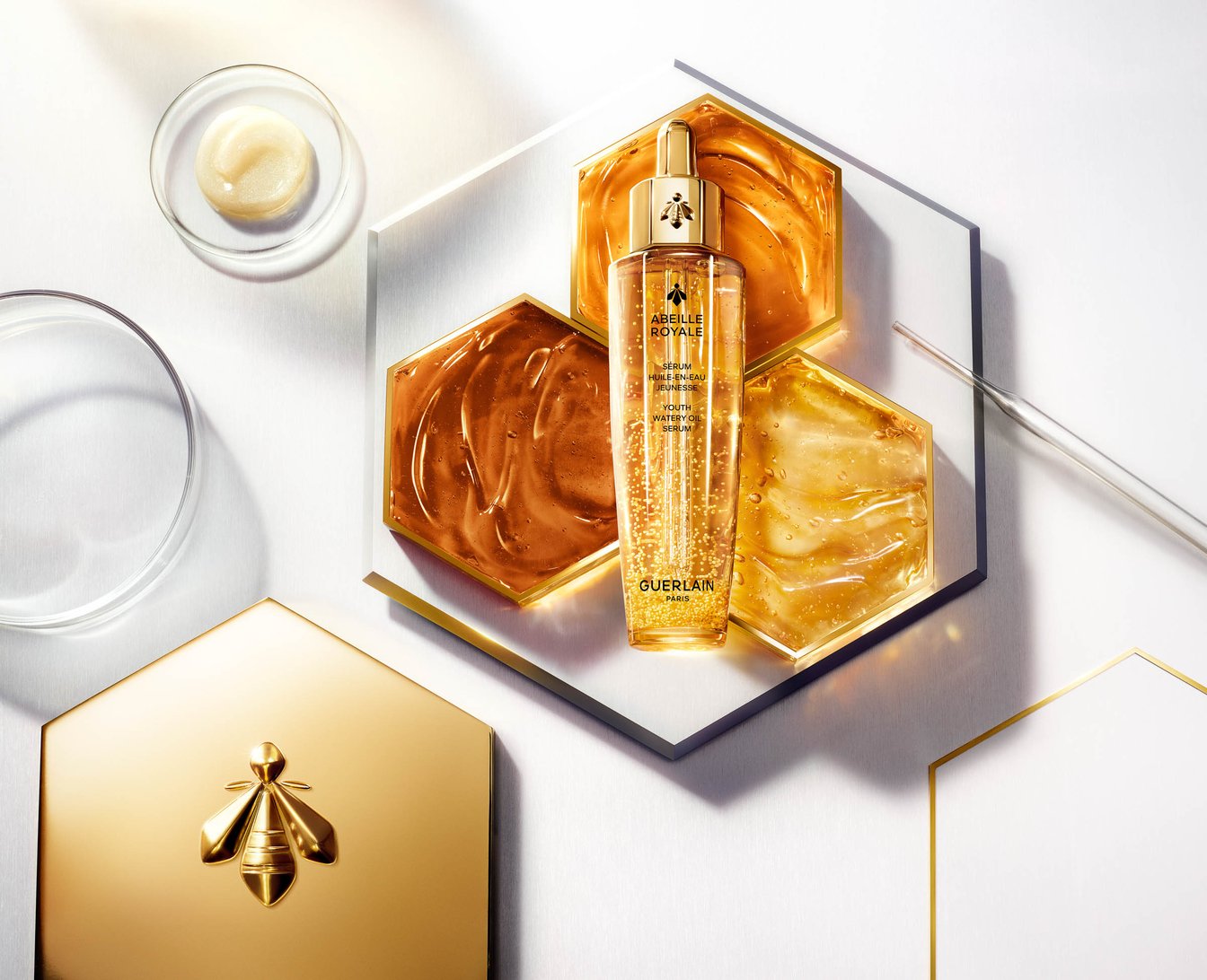 【新品未使用品】GUERLAIN ABEILLE E 美容液 アベイユ ロイヤル ウォータリー オイル セロム / ゲラン(美容液