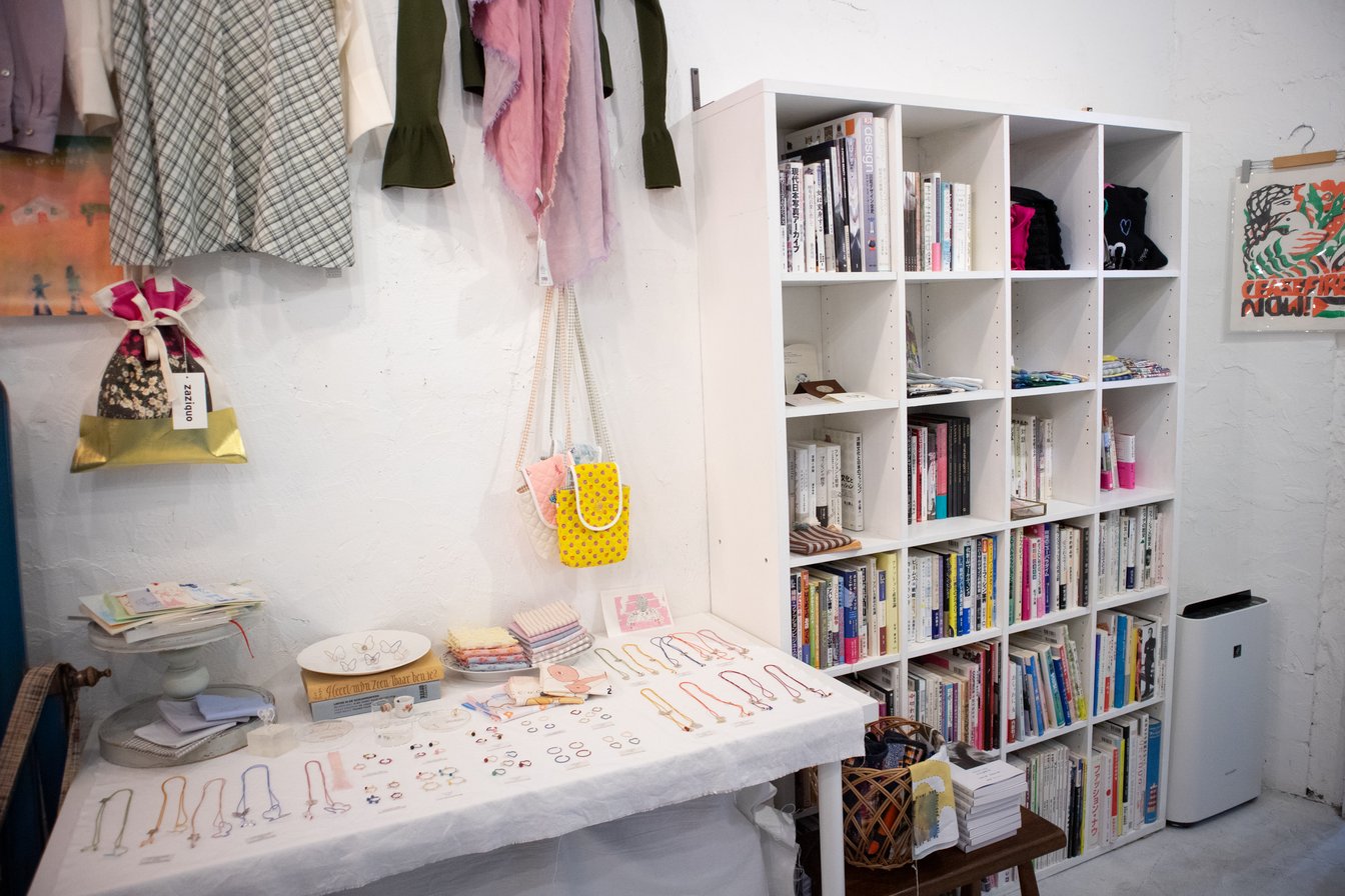 コトバトフクの店内