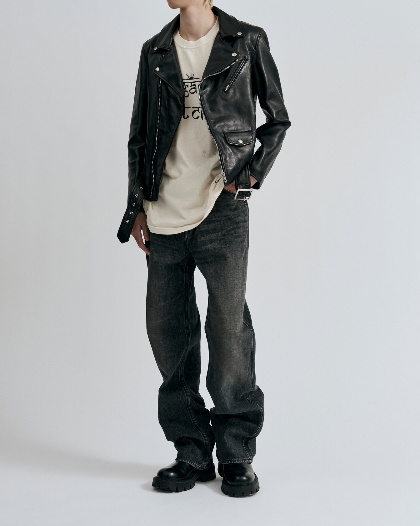 ビューティフルピープルのライダースジャケット