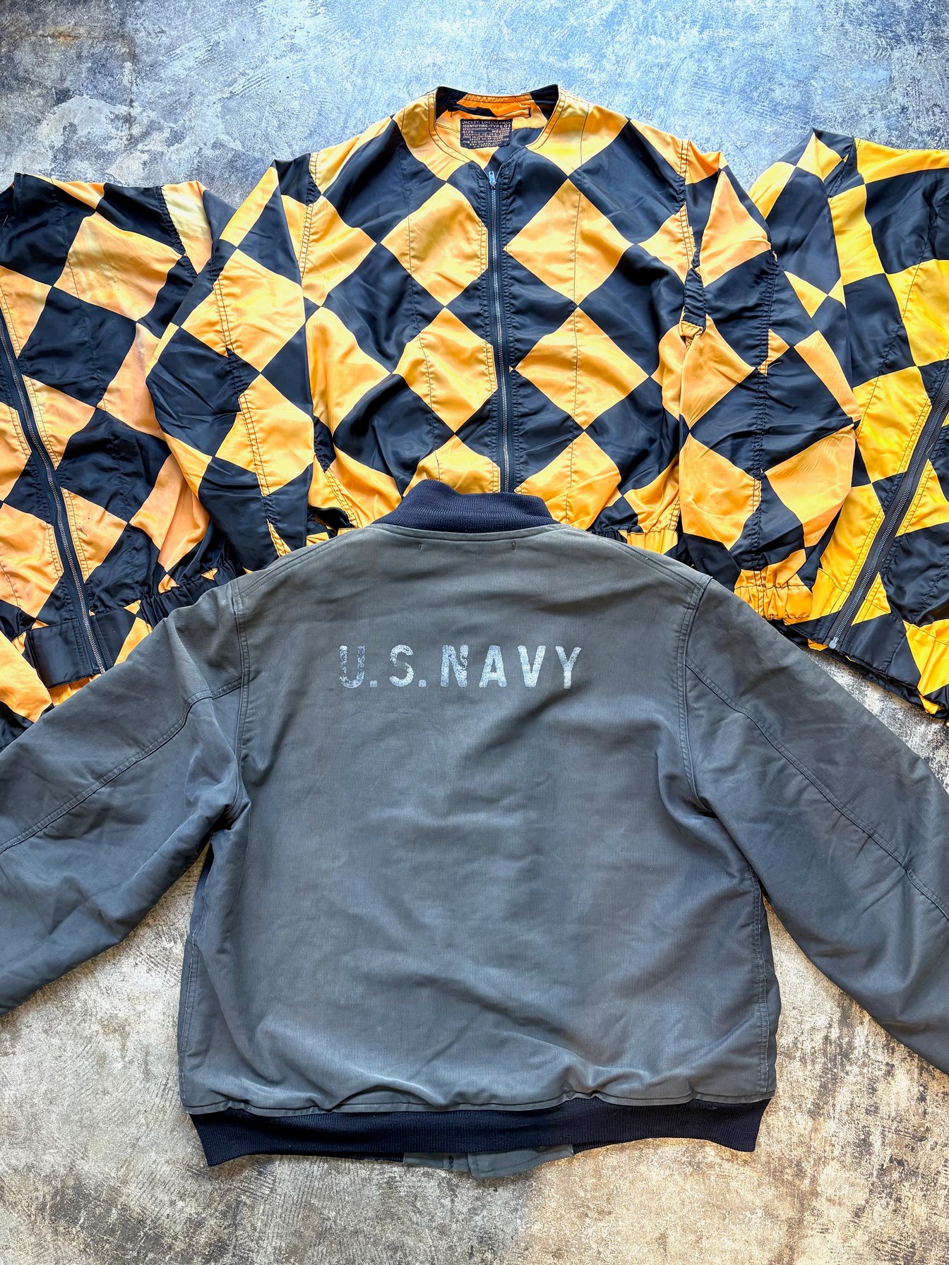 1950's U.S.AIR FORCE TYPE G-1 LINECREWMAN JACKET?1940's U.S.NAVY BLUE DECK JACKET