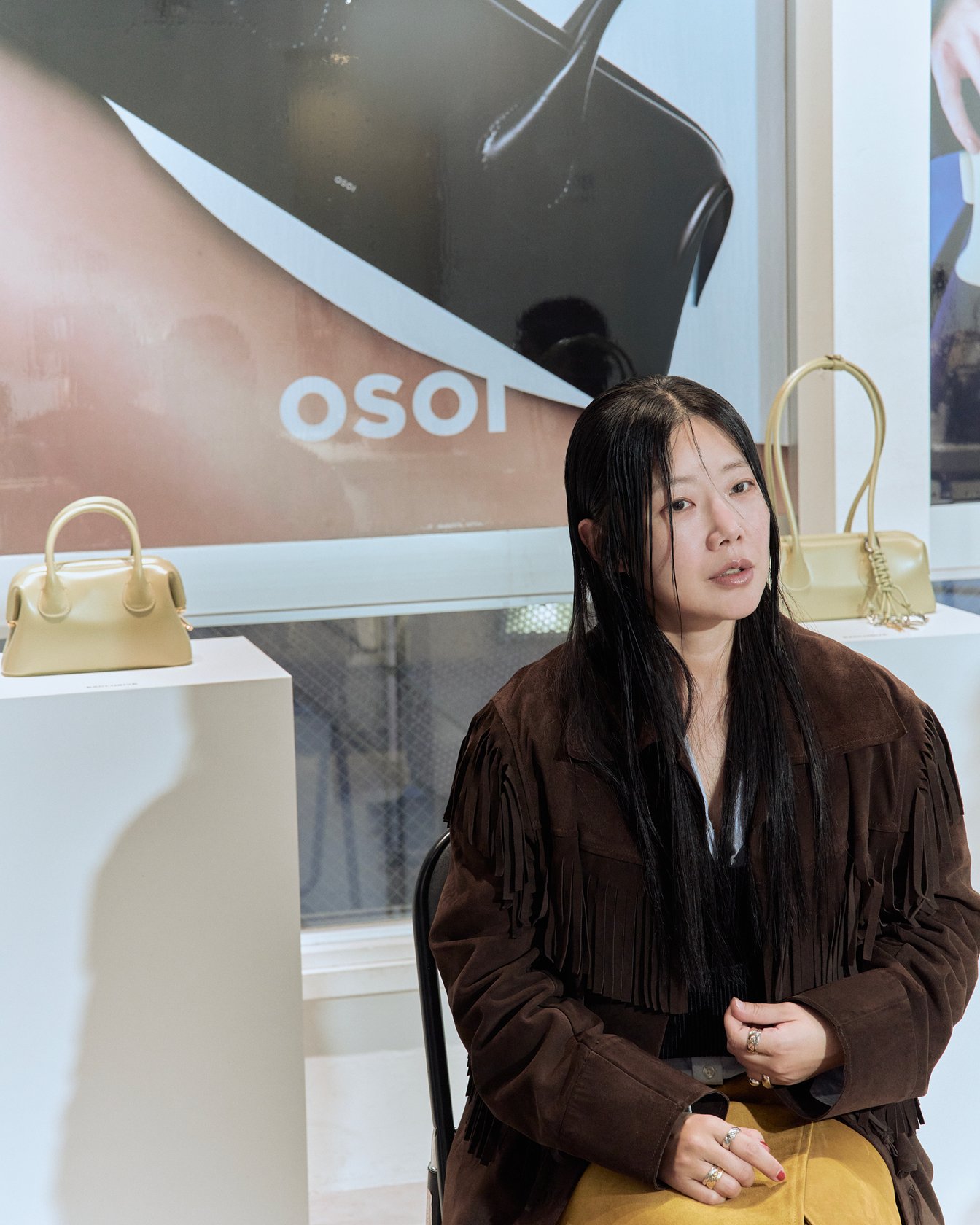 会場にディスプレイされたバッグ