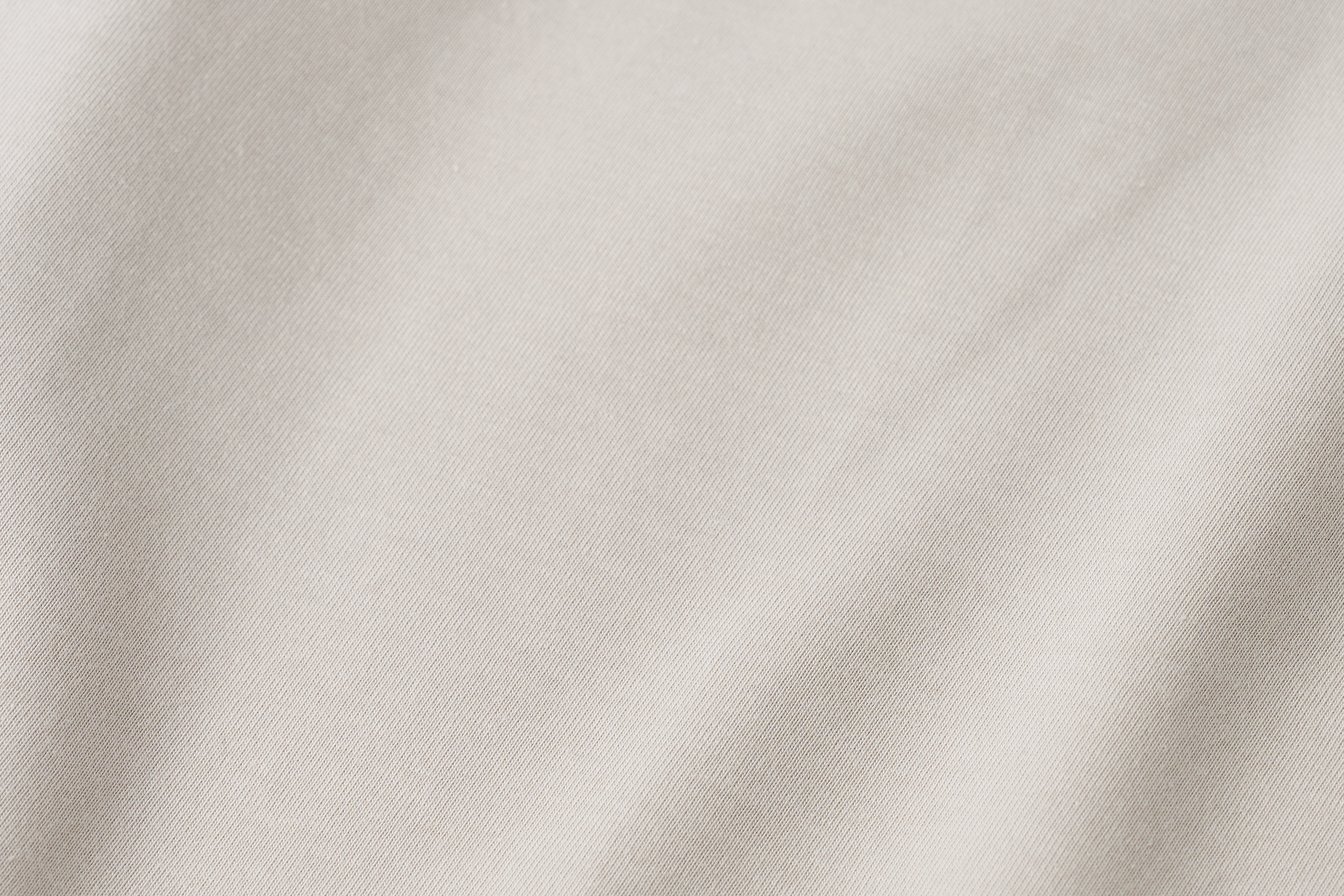 「ビューティーアンドユース」汗染み防止Tシャツの生地感