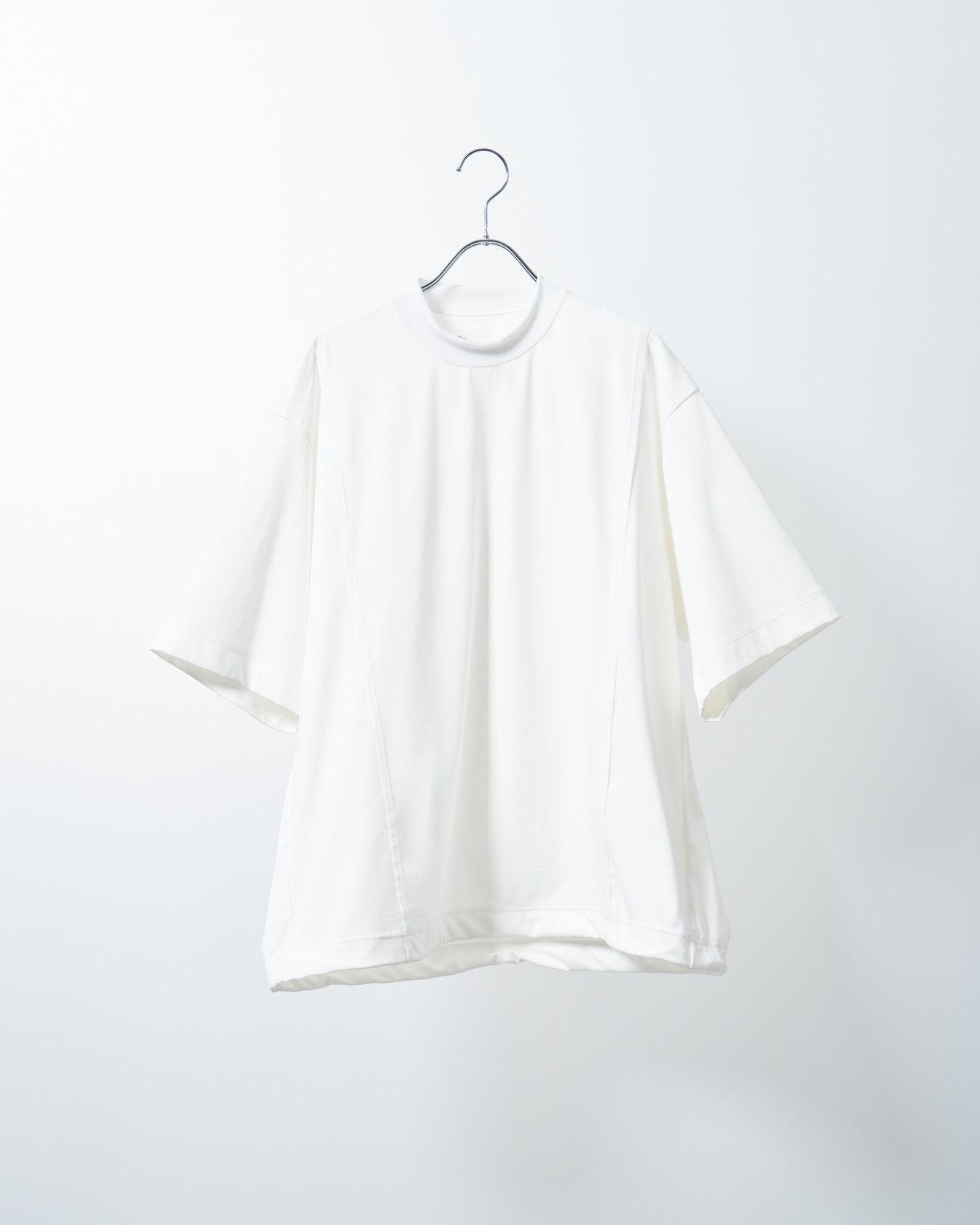 ティーエイチ プロダクツのTシャツ