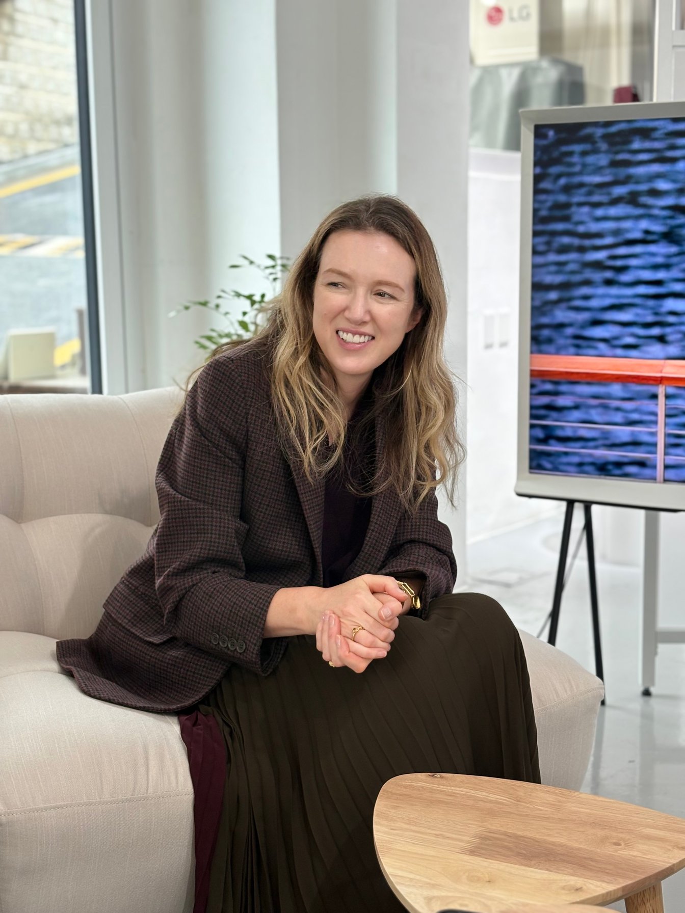 クレア・ワイト・ケラー 写真