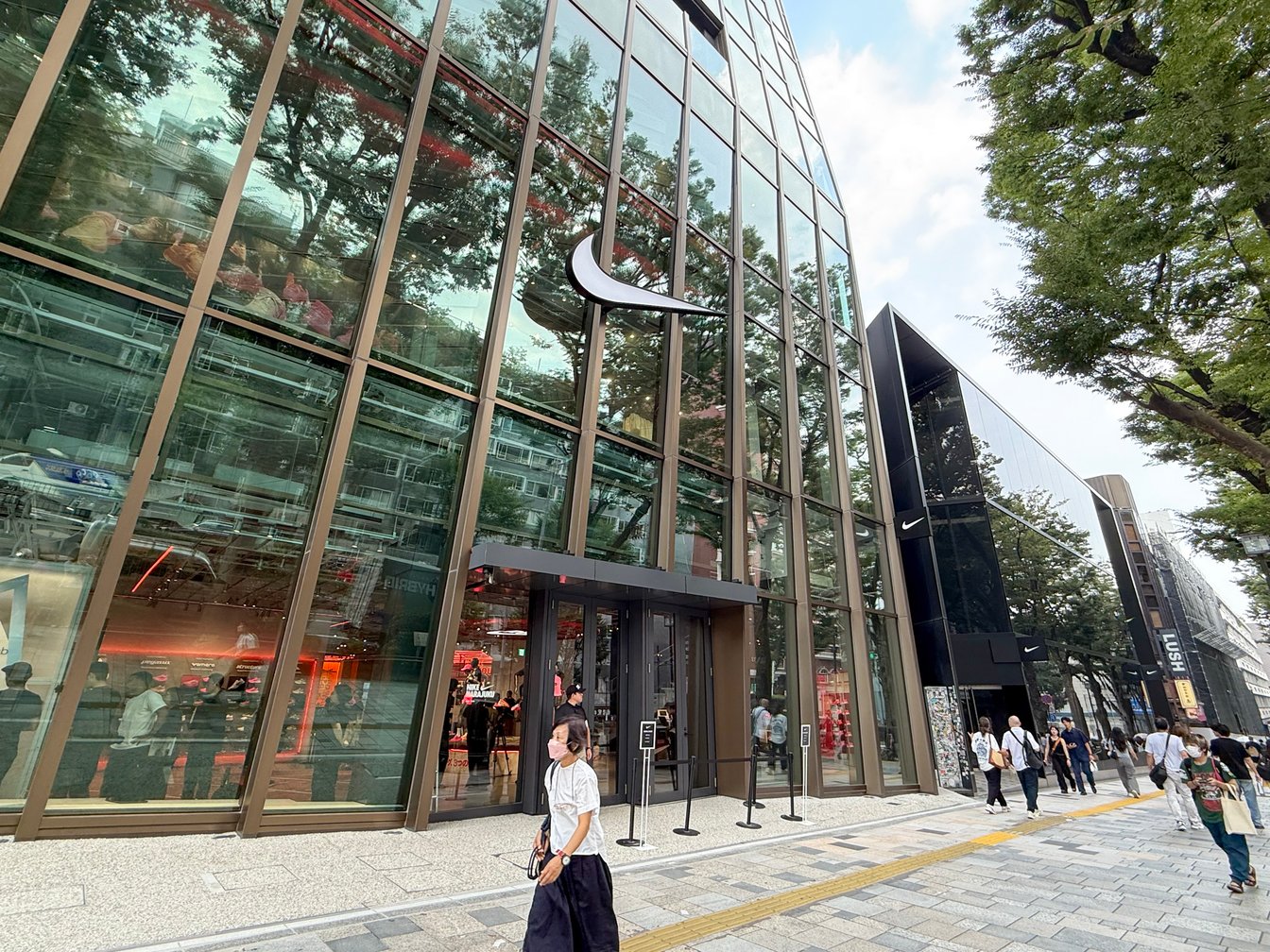 ナイキ原宿の外観