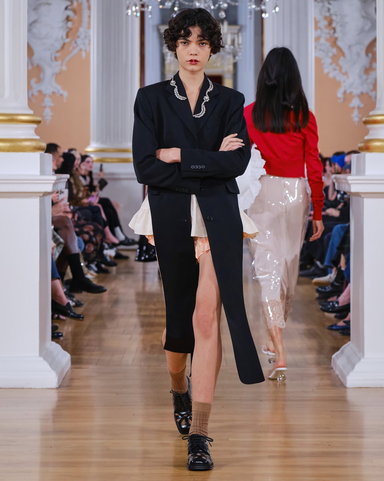 「シモーン・ロシャ」の2026年春夏コレクション