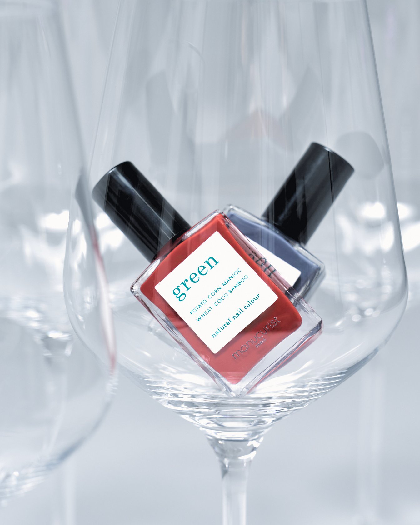 マニキュリストのネイルカラー