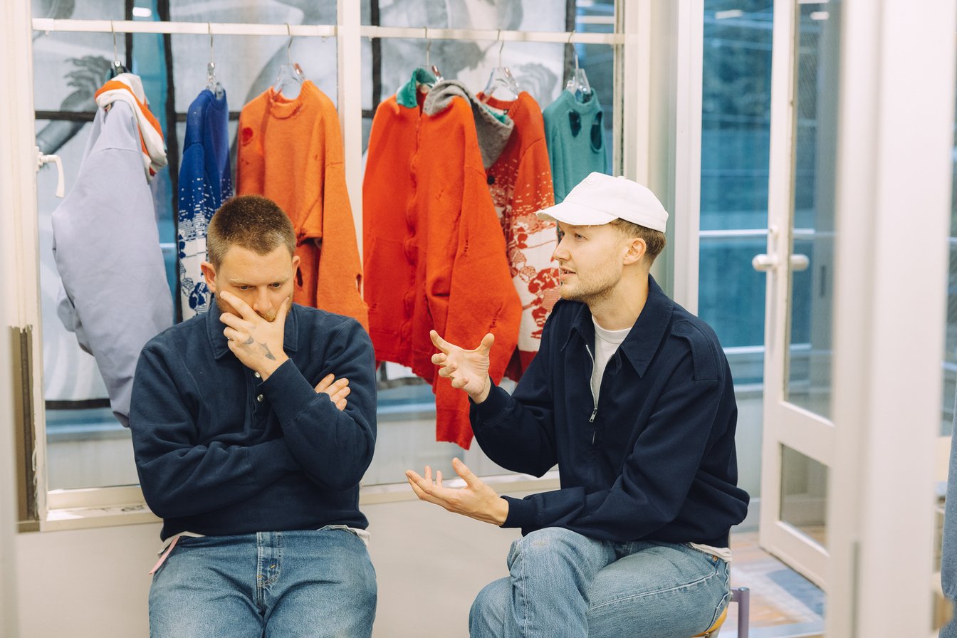 ステファン・クックとジェイク・バート