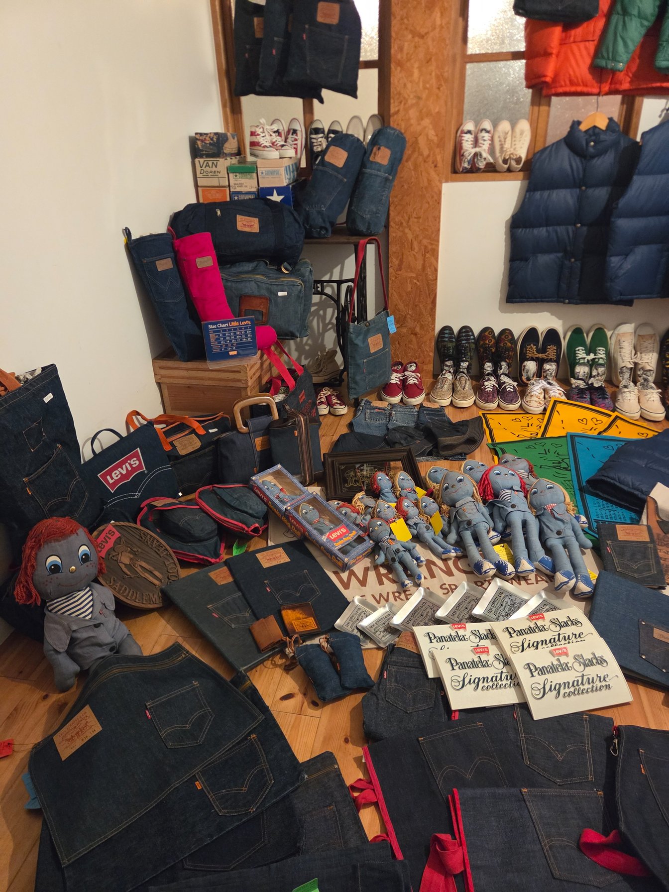 Levi's advertising item