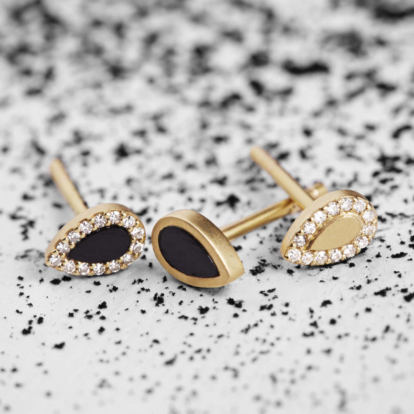 BLANC IRISジュエリー