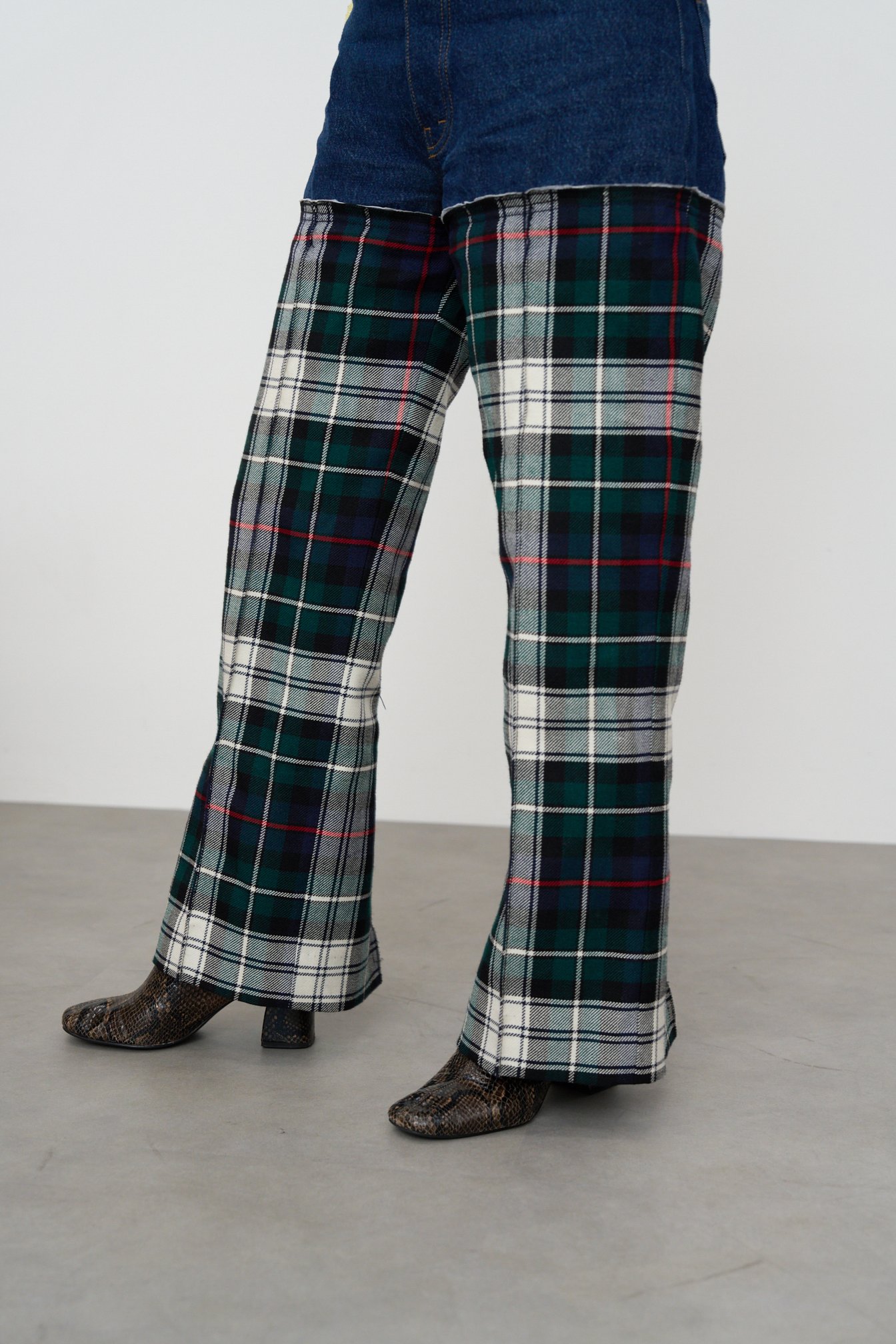 Meryll Roggeのパンツ