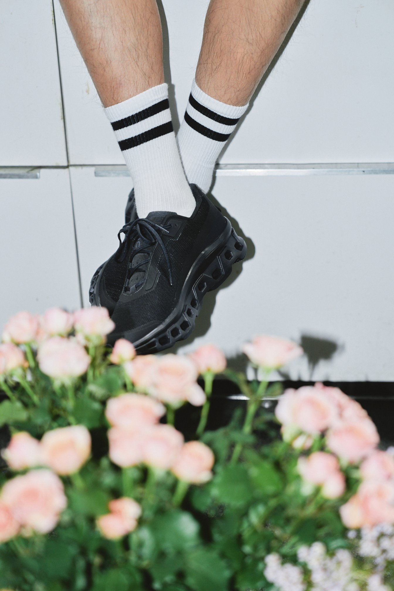 越智康貴の足元