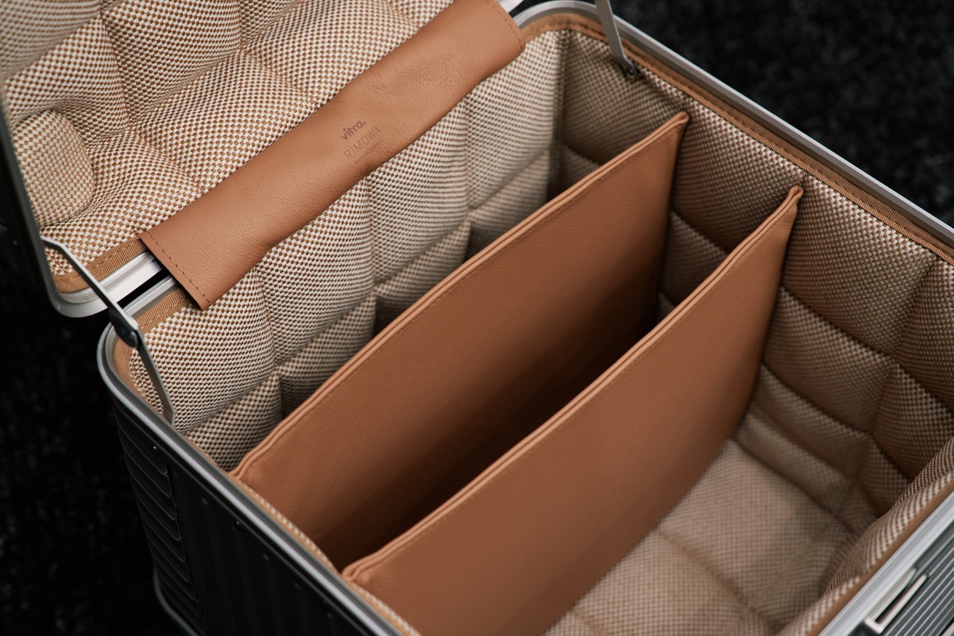 RIMOWA Vitra 2025 アルミニウム スツール
