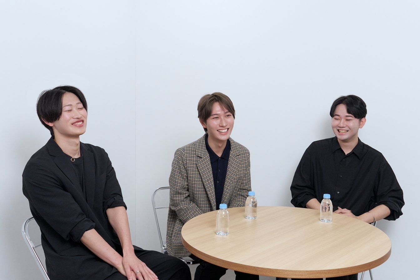 KOSE、花王、アイスタイルの若手男性社員