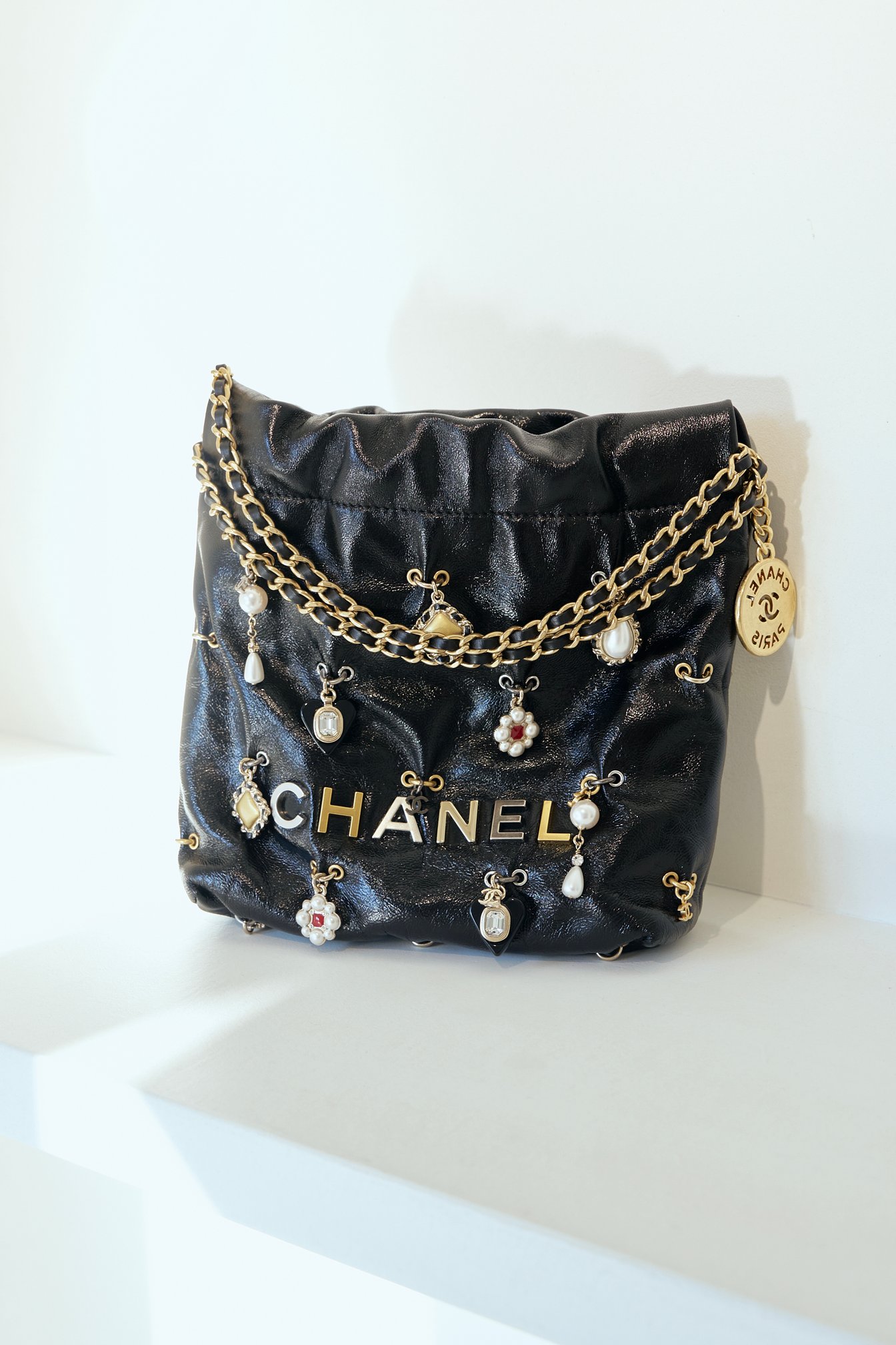 シャネルのハンドバッグ