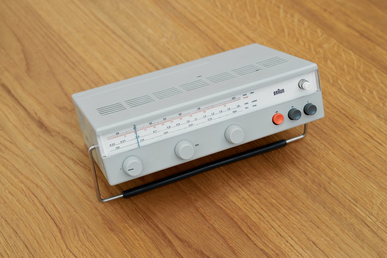 ディーター・ラムスのポータブルラジオ画像