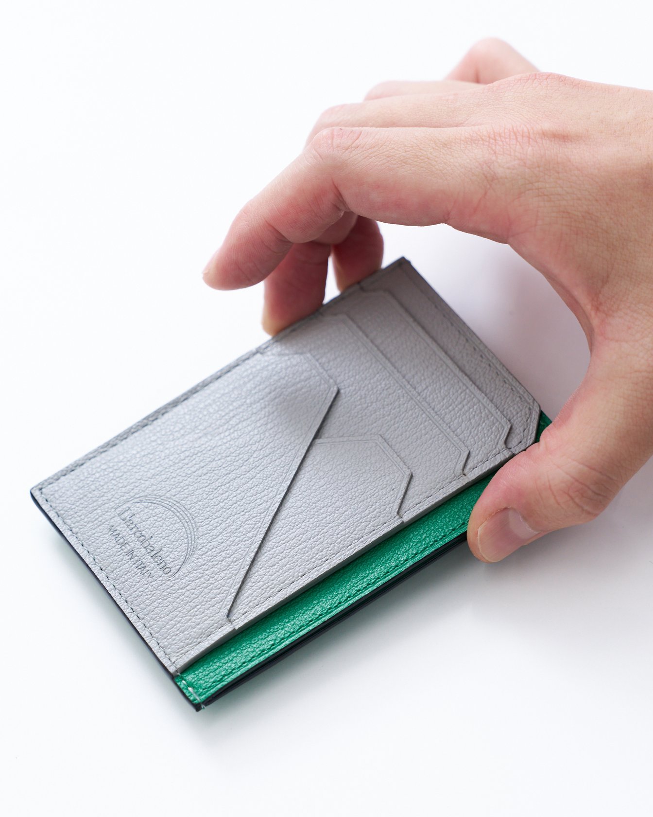 ラルコバレーノのスマートミニウォレット