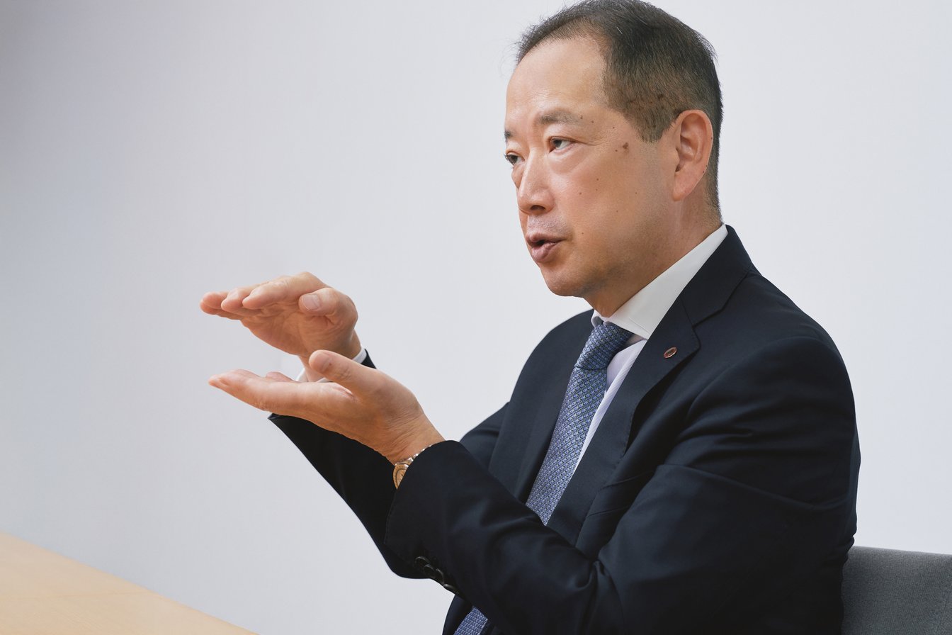 インタビューカット