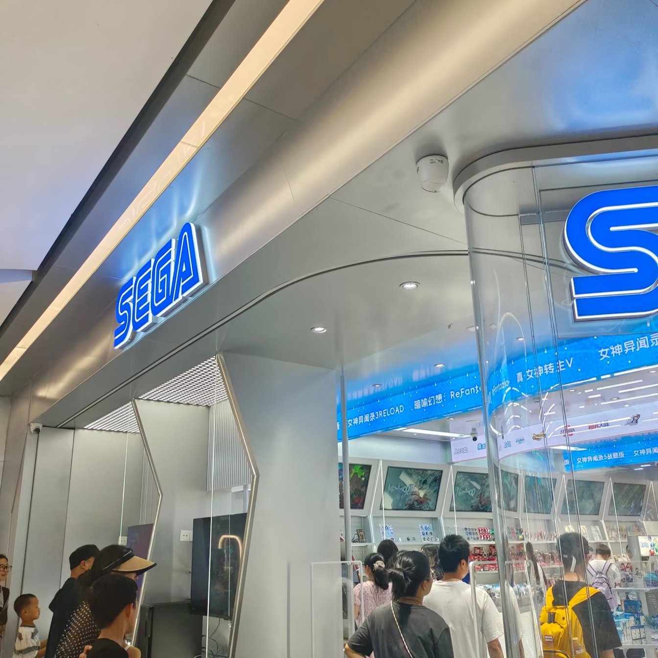 セガストア内観