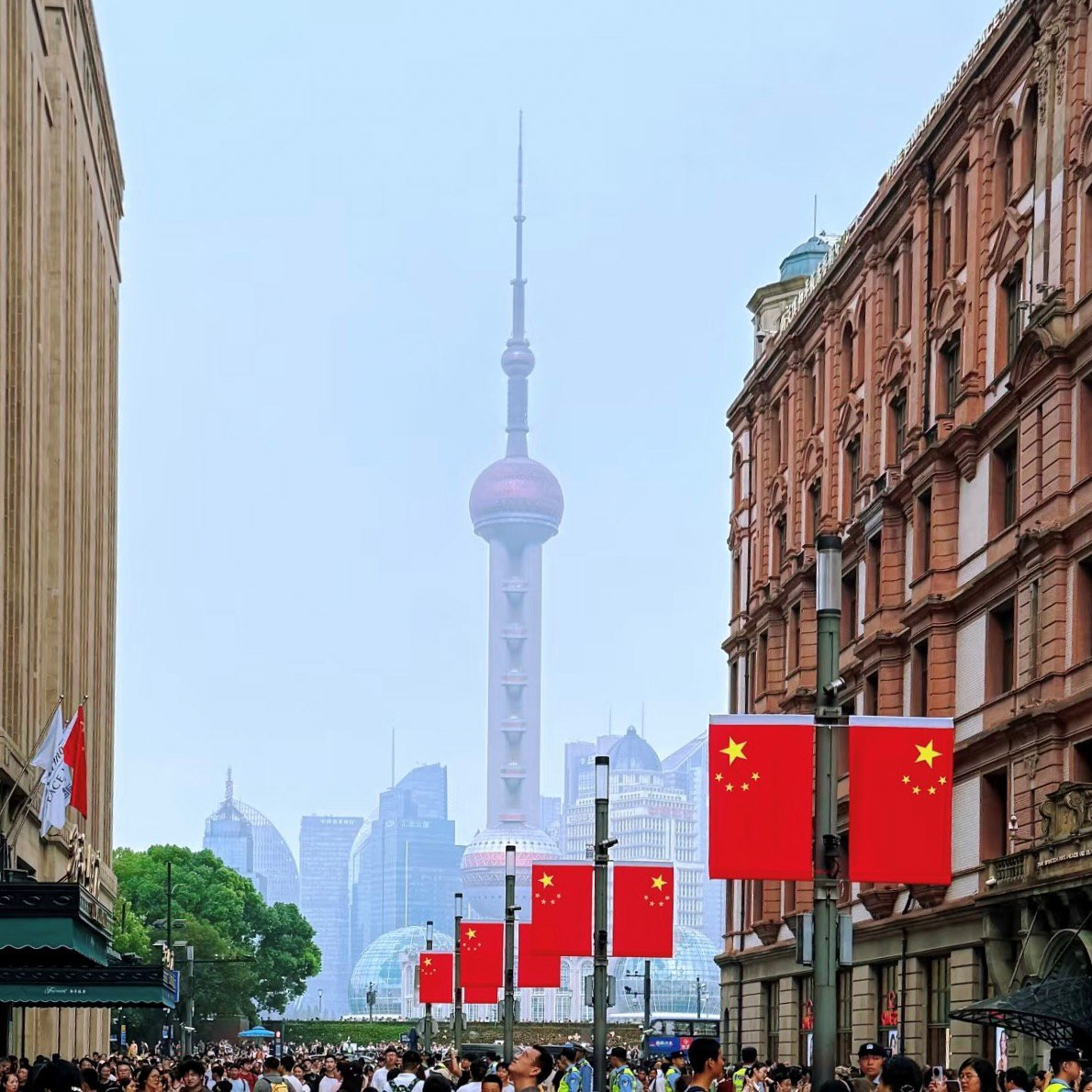 東方明珠テレビタワー外観