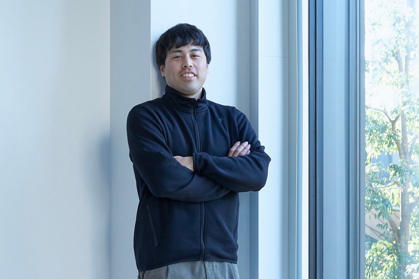 元アルペンスキー日本代表でゴールドウインで働く石井智也さんのポートレート