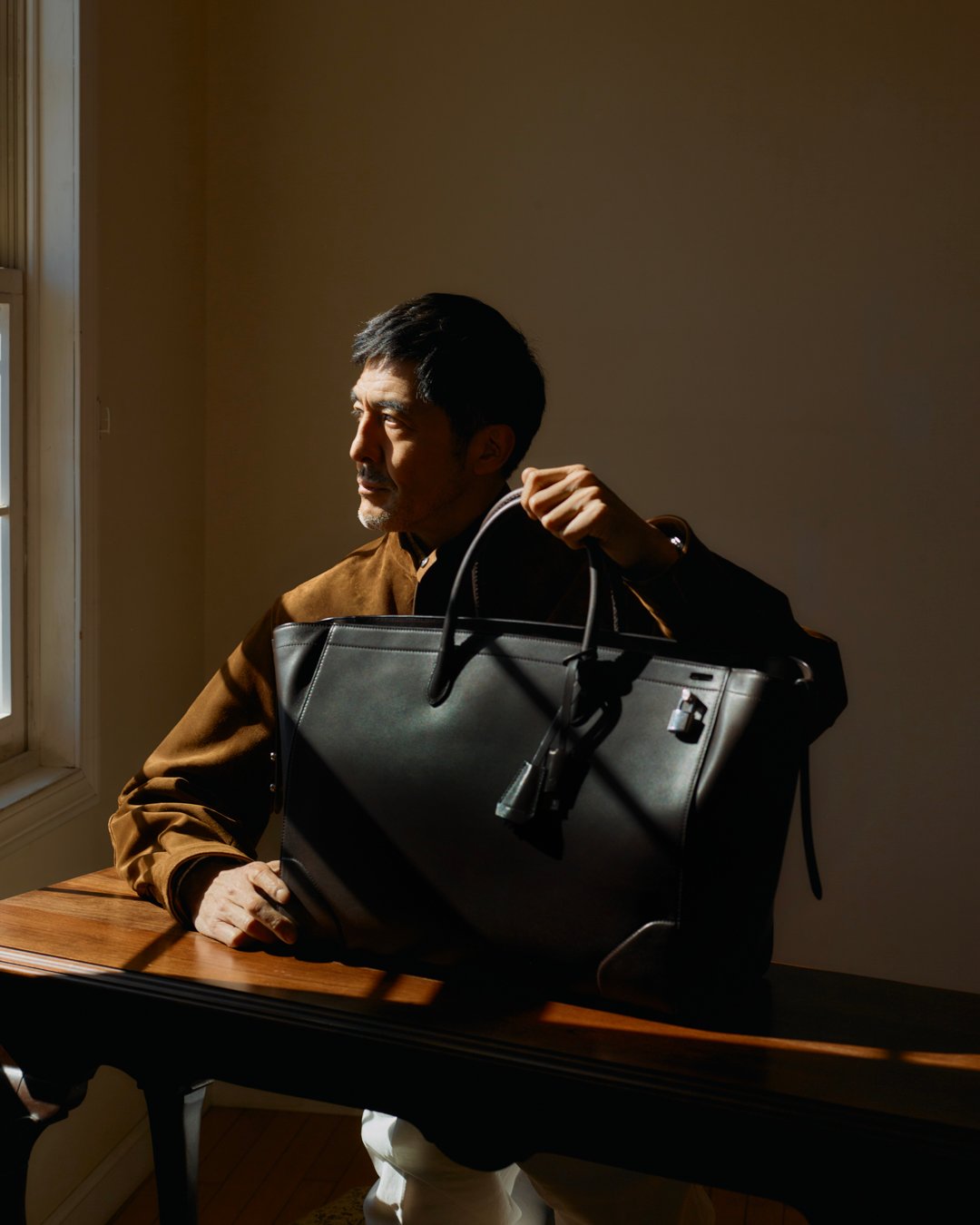 谷中敦とダンヒルのバッグ