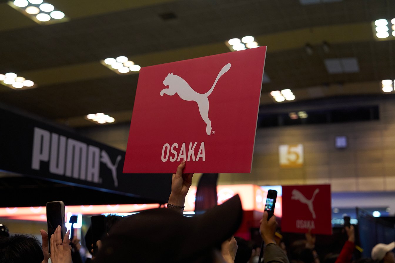 プーマのロゴカード