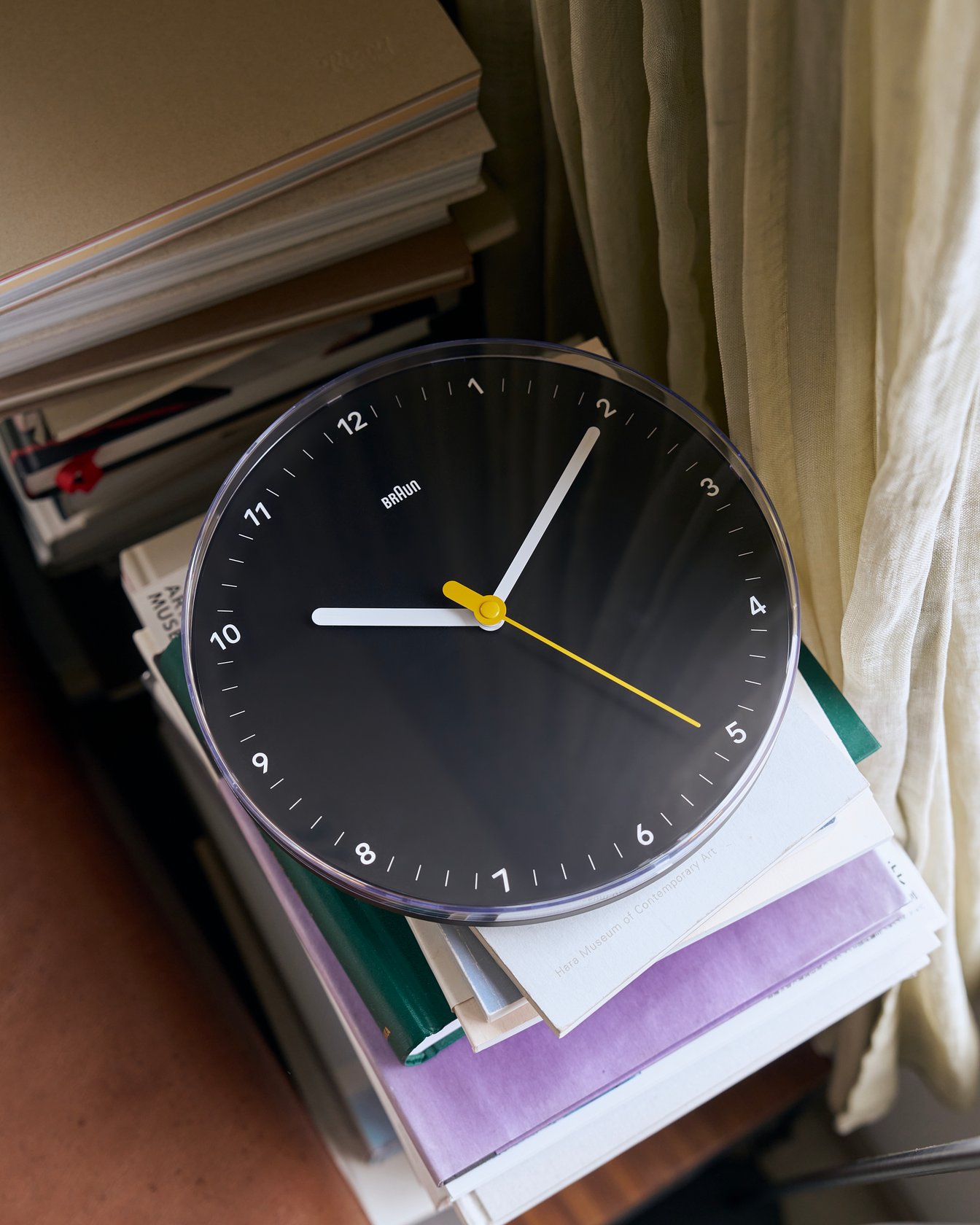 ブラウンのウォールクロック