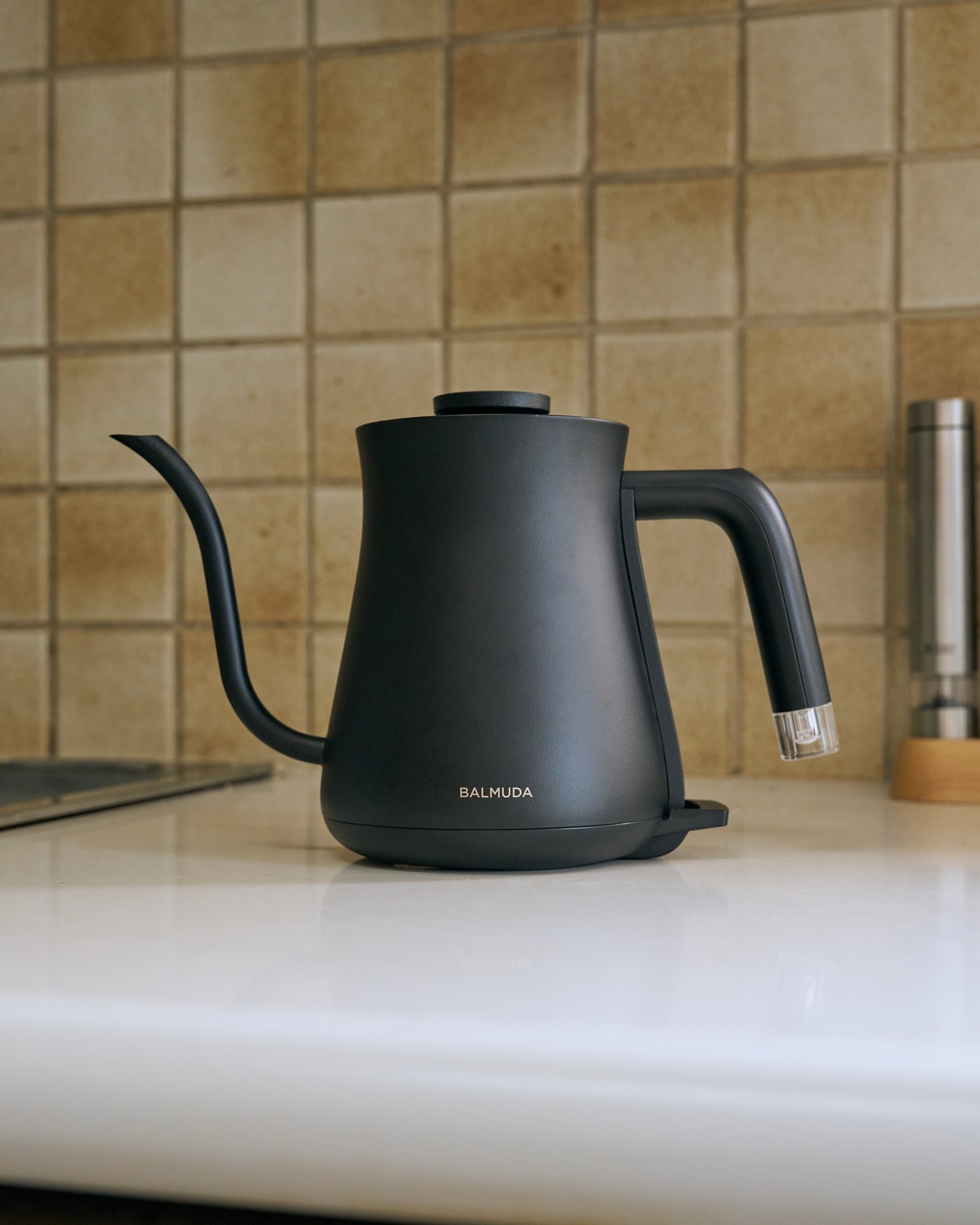バルミューダの電気ケトル