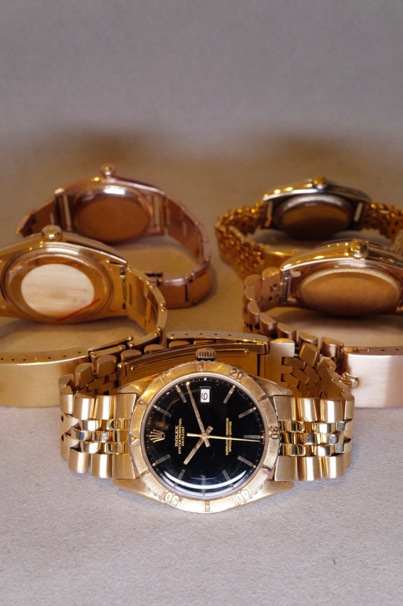VINTAGE ROLEX GOLD COLLECTION